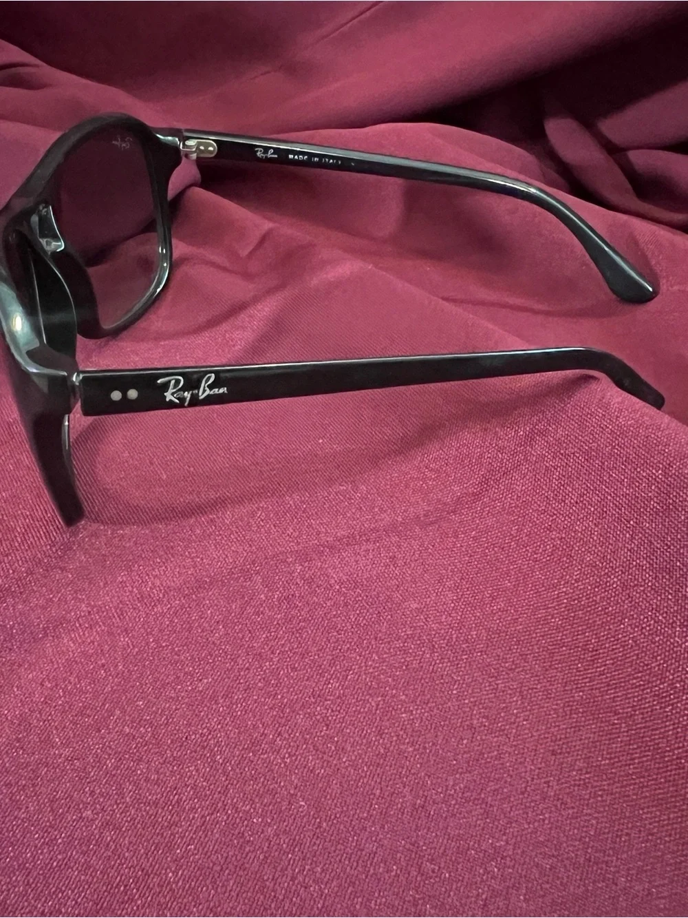 Ray ban Black Sunglasses - Classic Wraparound Style